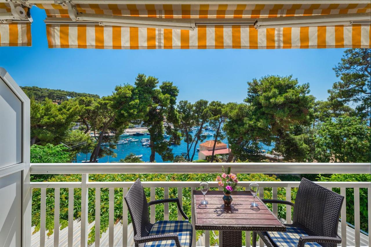 Sunny Days "Sara" - Zf Hvar Hvar Town Eksteriør bilde